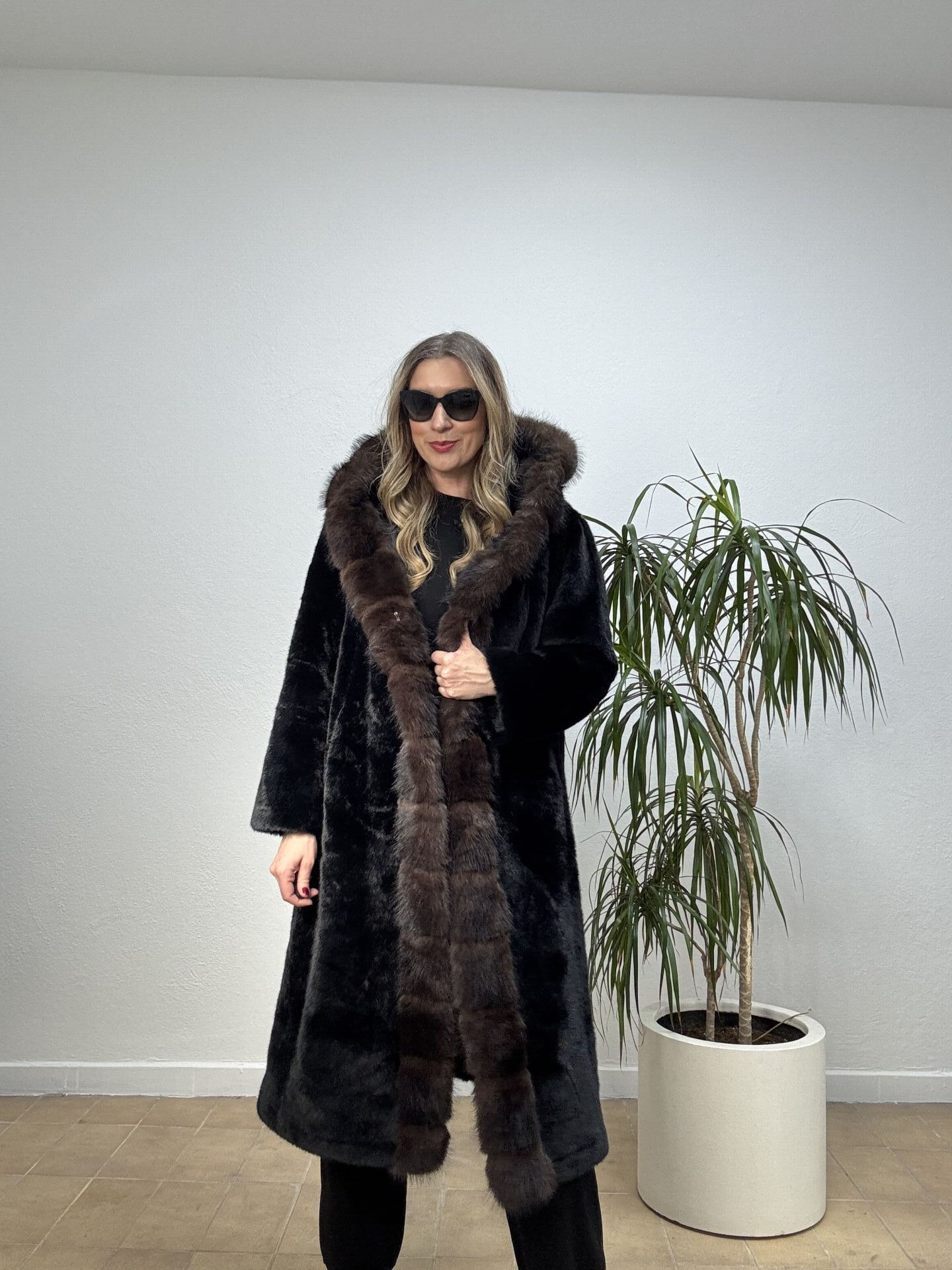 İTHAL UZUN KÜRK 18403 SIYAH - STD