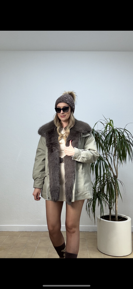 İTHAL YAKASI KÜRKLÜ CEKET DP048 Taş - STD