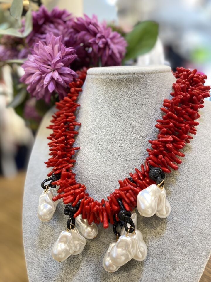 MERCAN VE İNCİ KO KIRMIZI-İNCİ