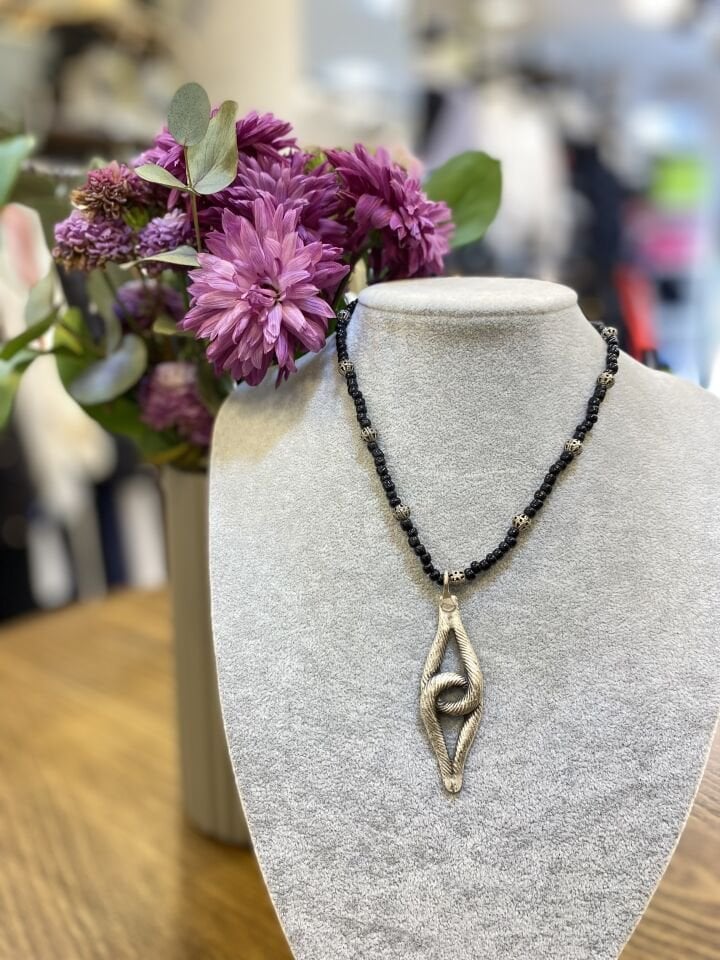 BONC. ANTİK GÜMÜŞ KO SİYAH