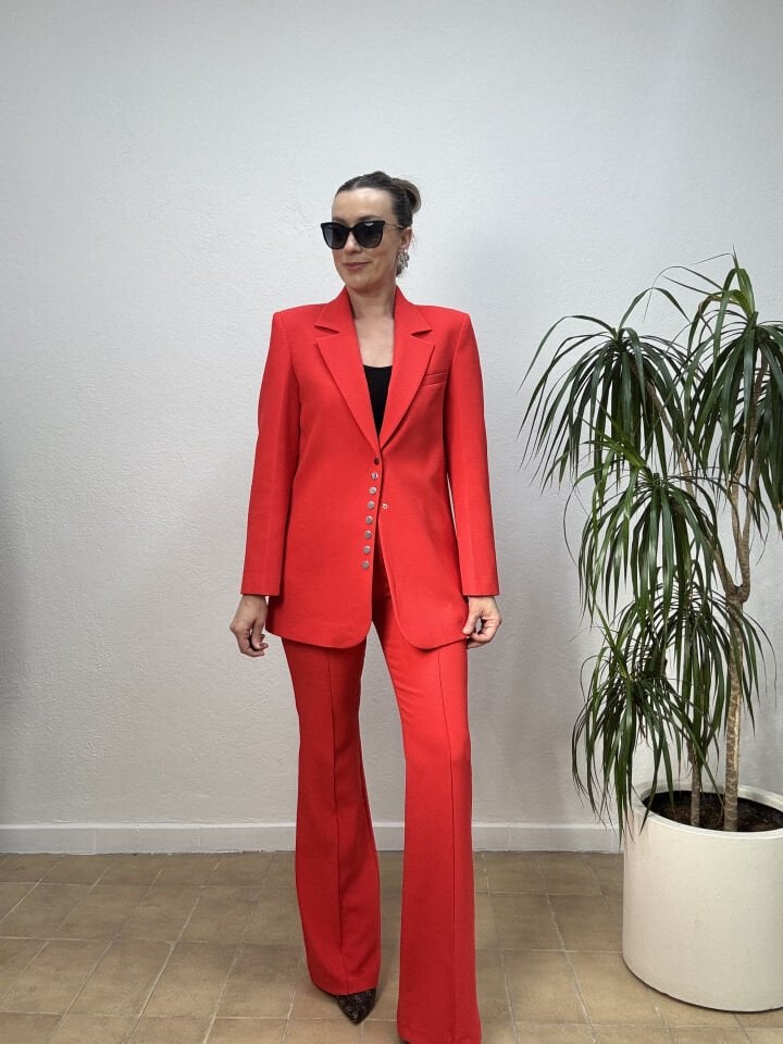 GÜMÜŞ DÜĞME DETAYLI ŞIK CEKETLİ TAKIM 42 - Mercan