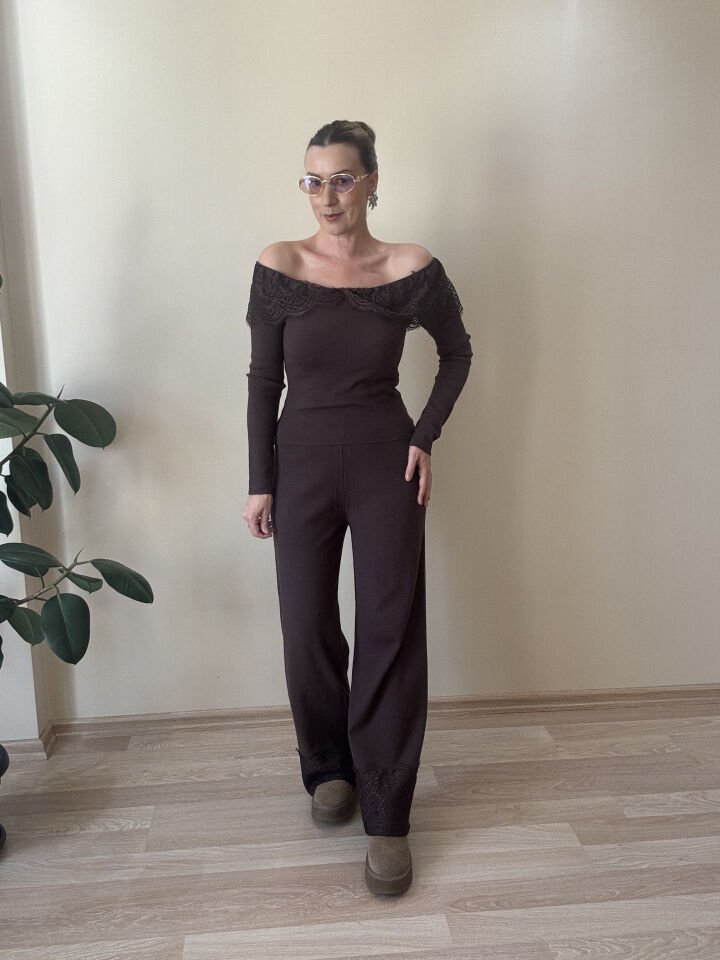 İTHAL DANTEL BLUZLU TRİKO TAKIM KHV / STD