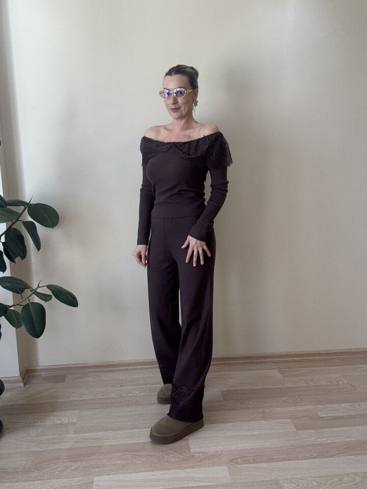 İTHAL DANTEL BLUZLU TRİKO TAKIM KHV / STD