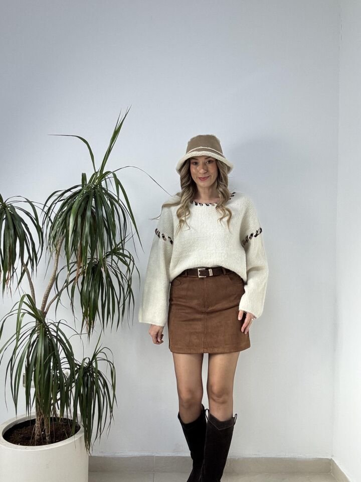 İTHAL LEOPAR DİKİŞLİ YÜN KAZAK KREM / STD