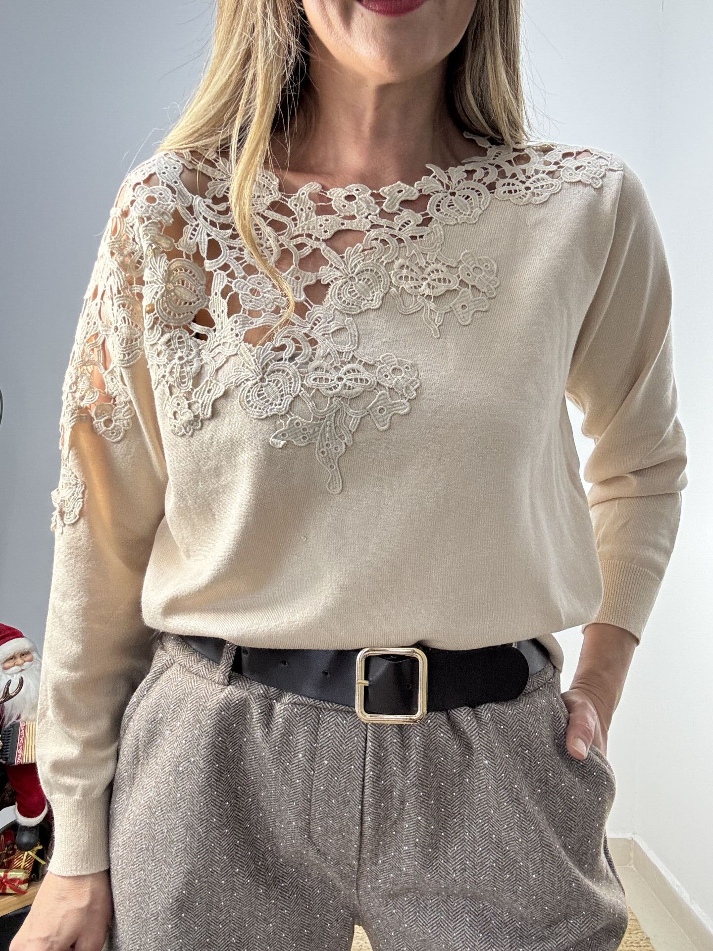 İTHAL DANTEL ÖRGÜ DETAYLI TRİKO BEJ / STD