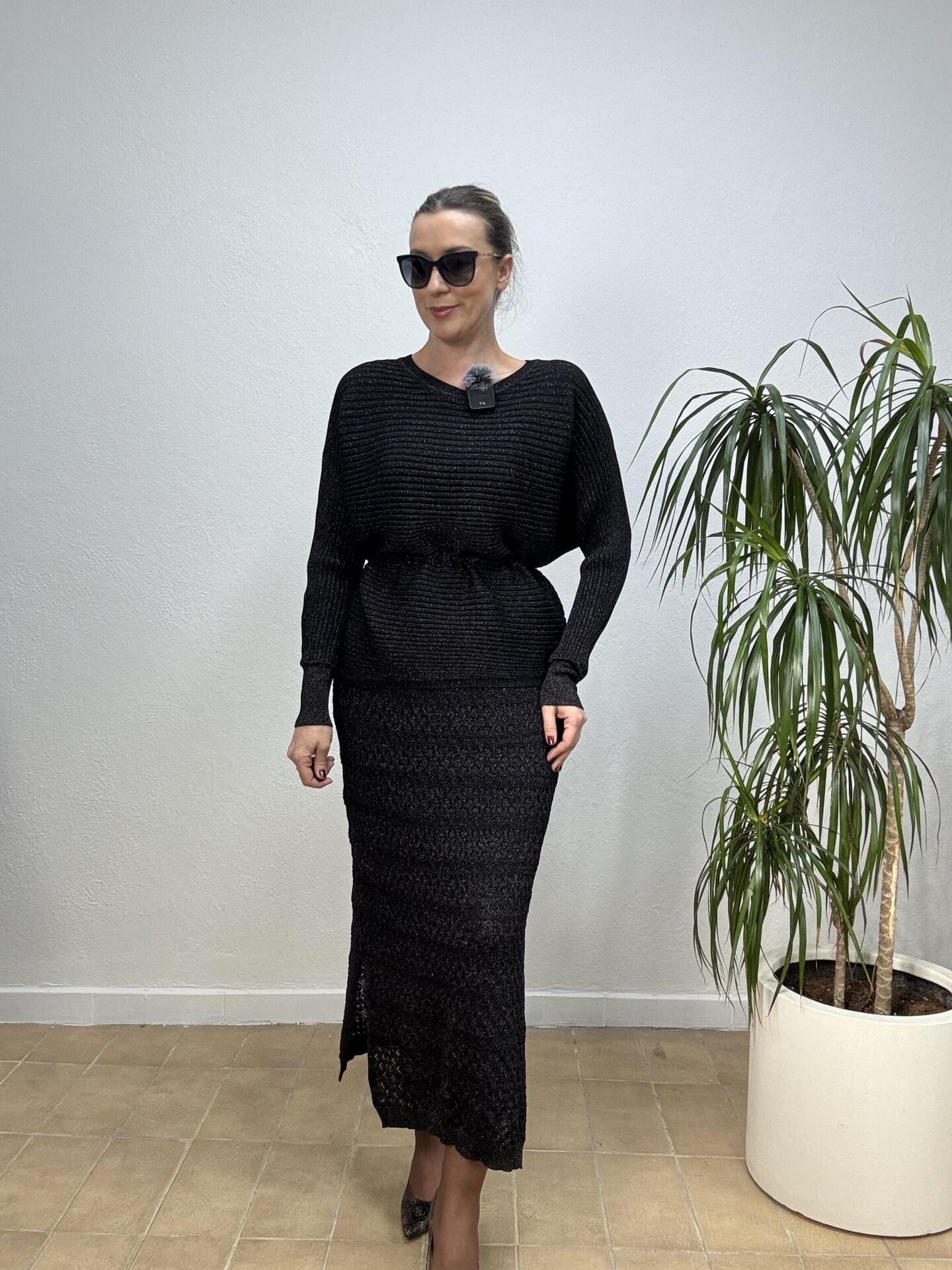 İTHAL KEMERLİ SİMLİ ETEKLİ TAKIM STD - Siyah