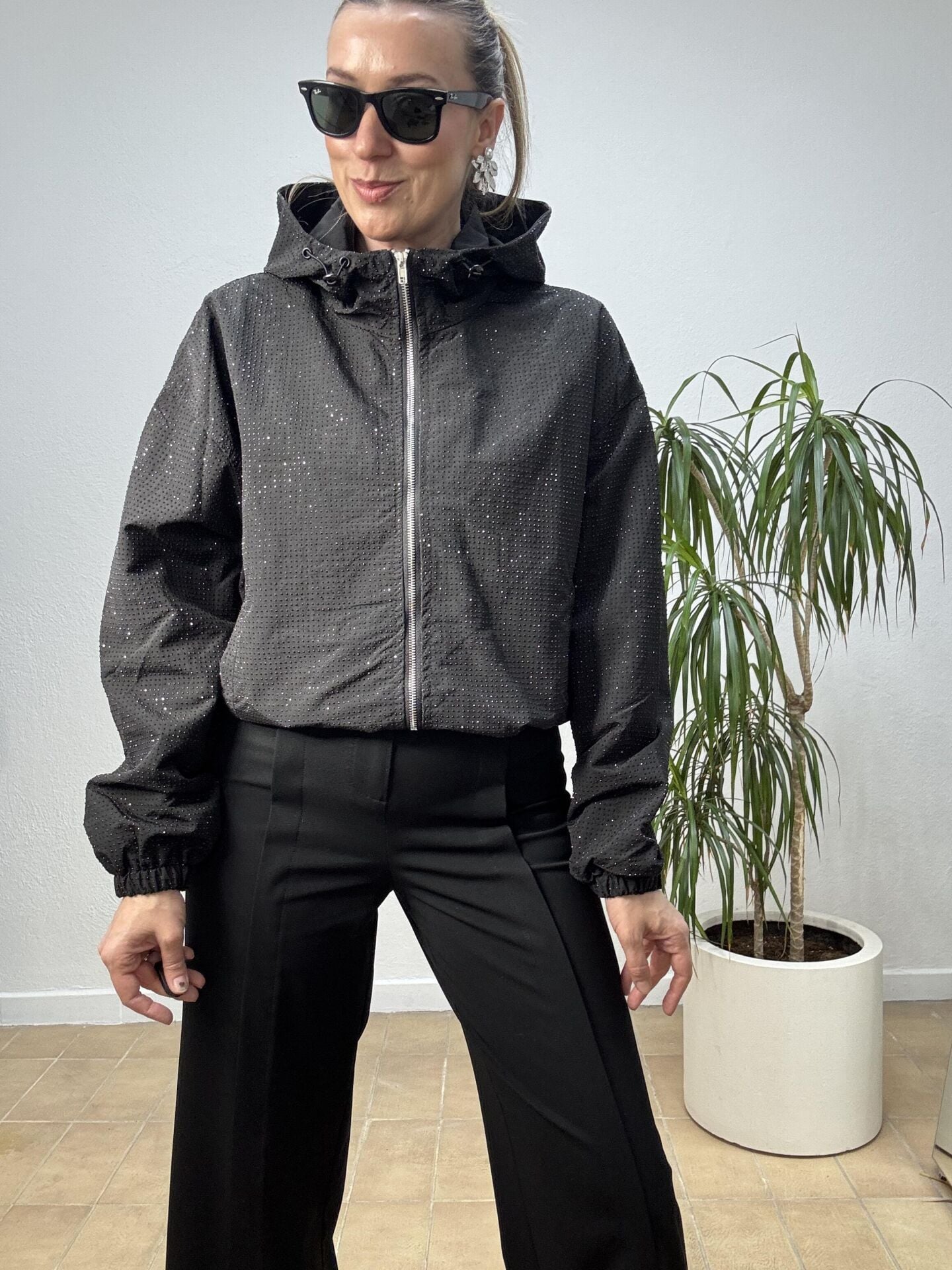 İTHAL TAŞLI FERMUARLI KISA CEKET SIYAH - STD