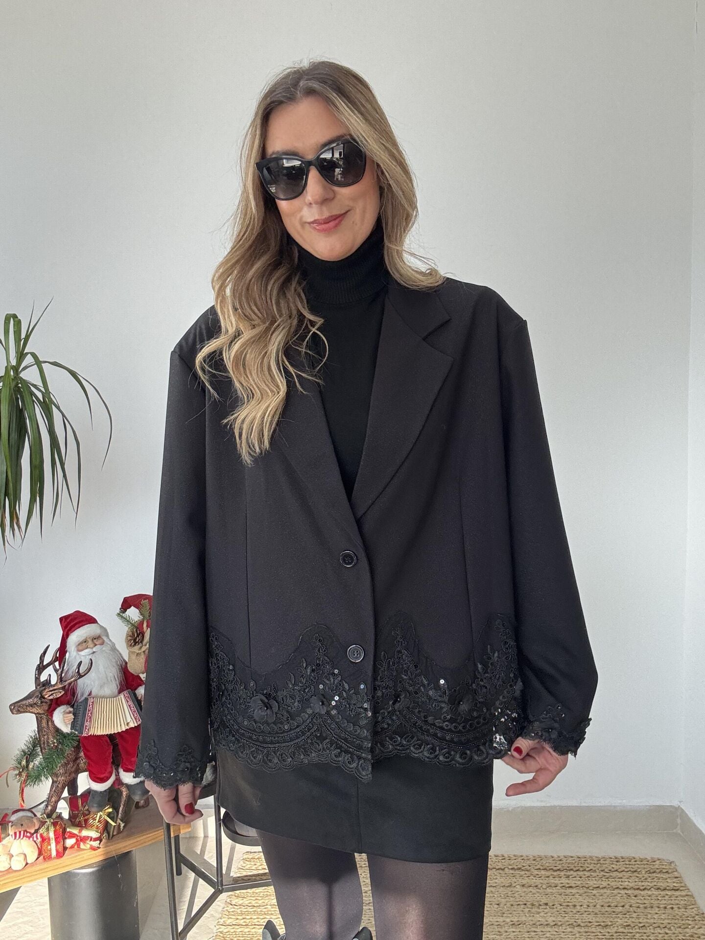 İTHAL SİMLİ PUL PAYETLİ CEKET SİYAH / STD