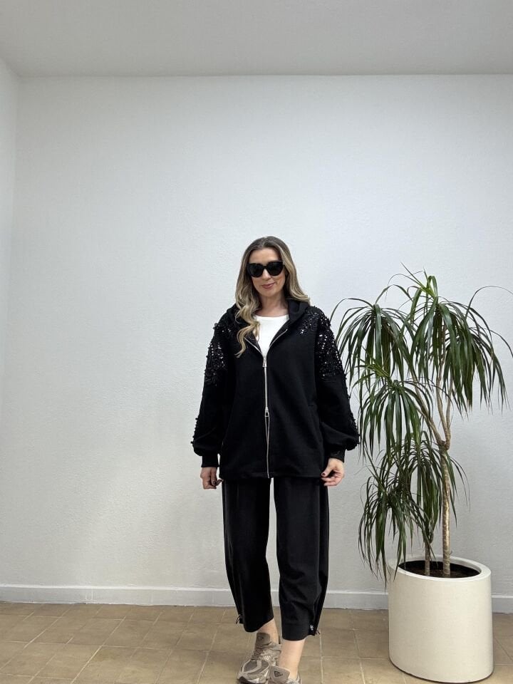 İTHAL KOLLARI TAŞLI KAPÜŞONLU SWEATSHIRT STD - Siyah