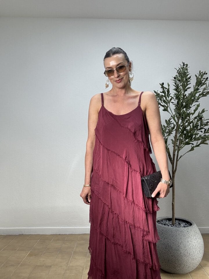 İTHAL SAÇAK DETAYLI ASİMETRİK KESİM KAT KAT ASKILI İPEK ELBİSE 67340 STD - Bordo