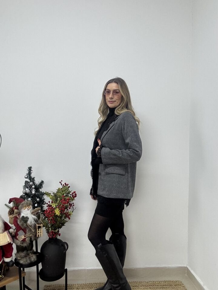 İTHAL DANTEL DETAYLI EKOSE CEKET GRİ / STD