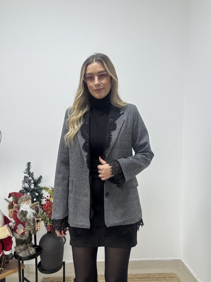 İTHAL DANTEL DETAYLI EKOSE CEKET GRİ / STD