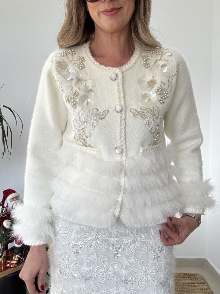 İTHAL PAYETLİ KAŞMİR KÜRKLÜ CEKET BEYAZ / STD