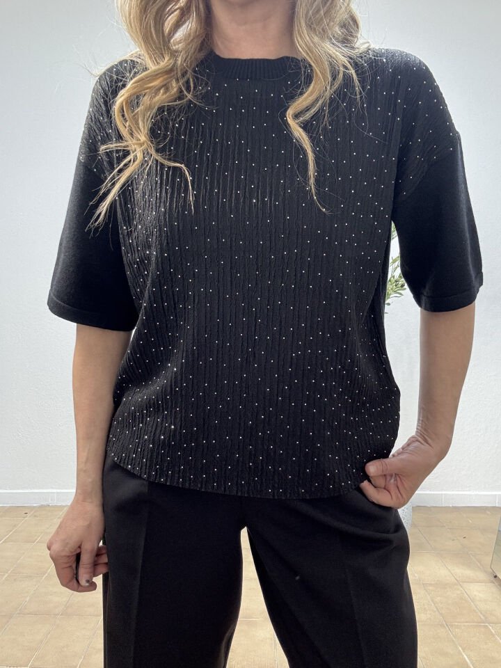 KISAKOLLU TAŞLI BLUZ SİYAH/S-M