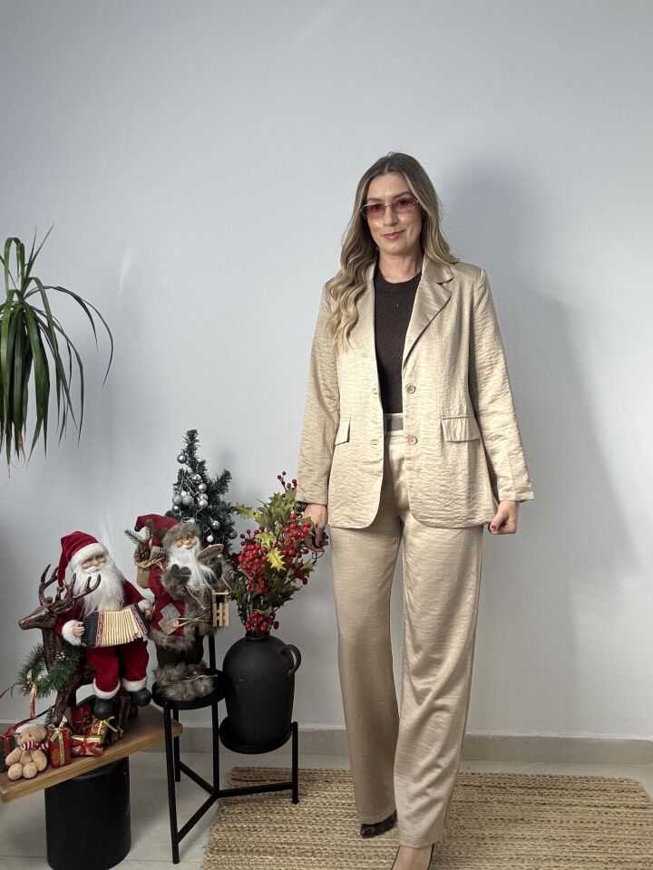 İTHAL SATEN CEKETLİ TAKIM BEJ / S-M