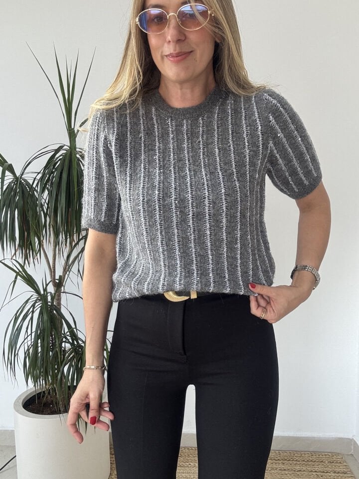 KISAKOLLU IŞILTILI TRİKO GRİ / STD