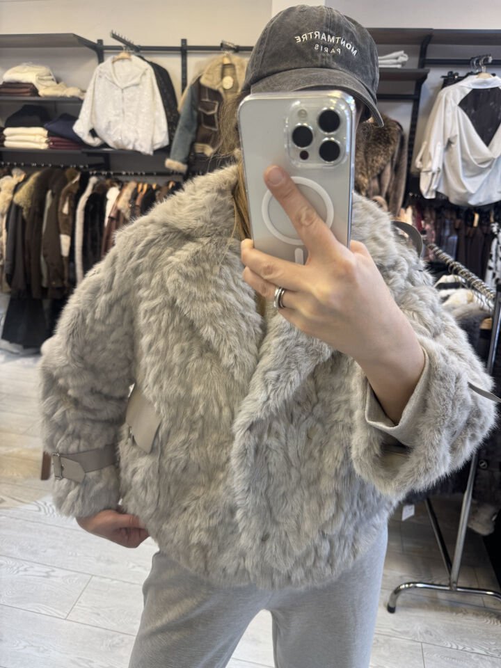 İTHAL CEPLERİ DERİ KISA KÜRK AÇIK GRİ / STD