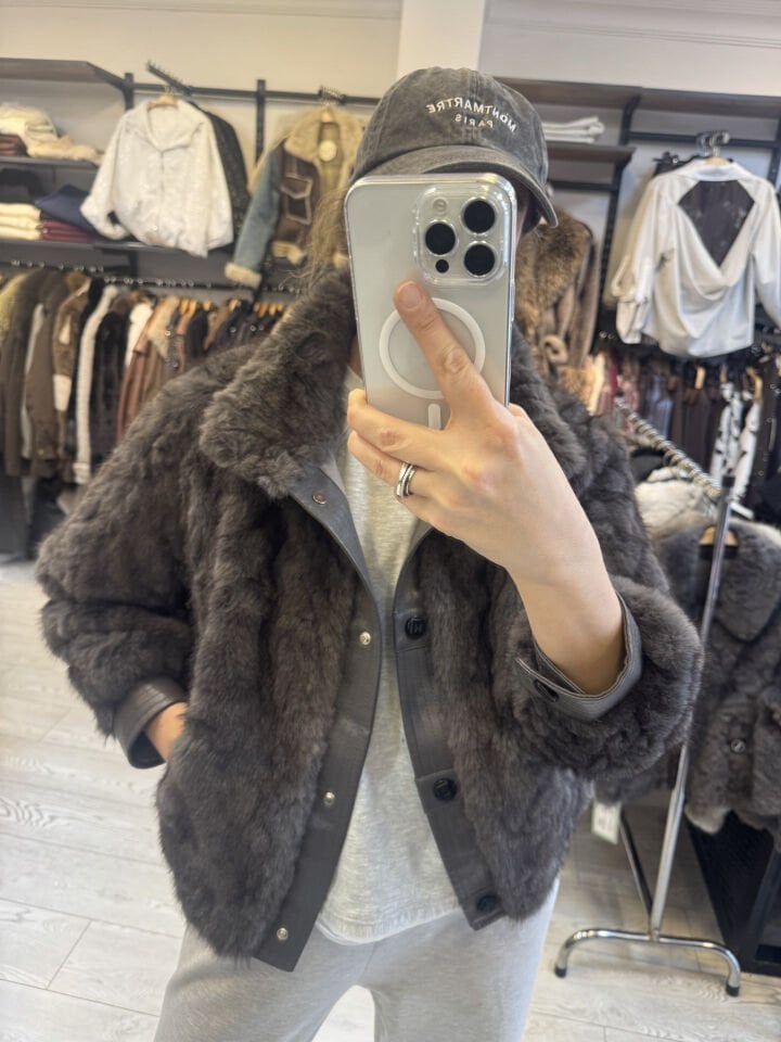 İTHAL DERİ DÜĞMELİ KISA KÜRK ANTRESİT / STD