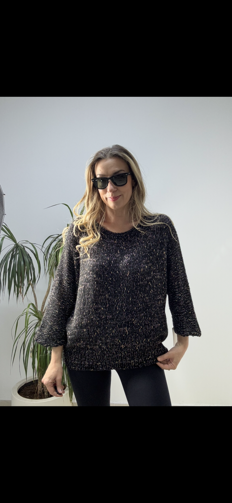 İTHAL ALTIN İPLİ TRİKO SİYAH / STD