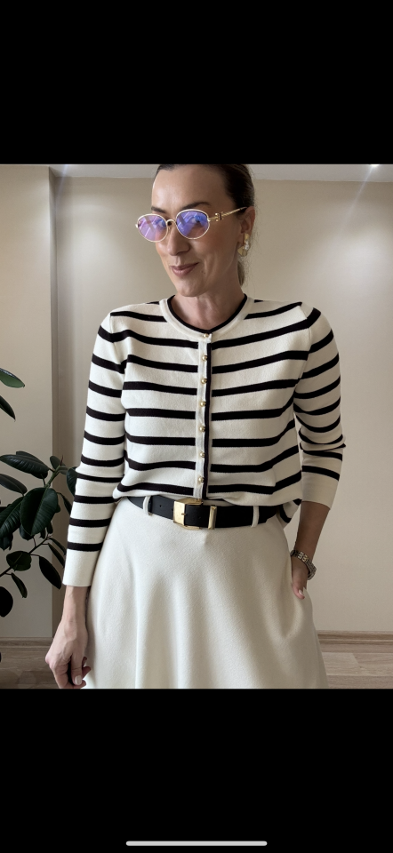 ÇİZGİLİ GOLD DÜĞMELİ HIRKA KHV / STD