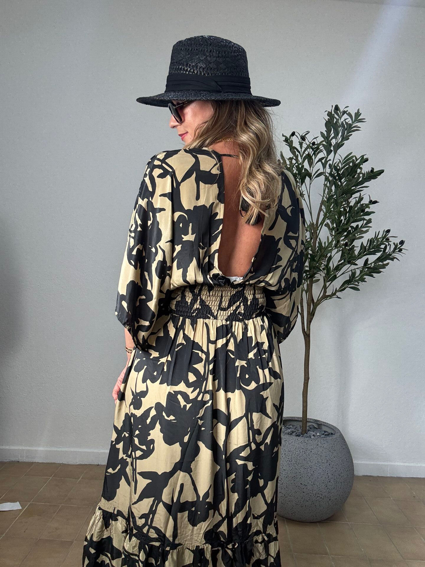 İTHAL DESENLİ İPEK SATEN KISA KOLLU ELBİSE A152