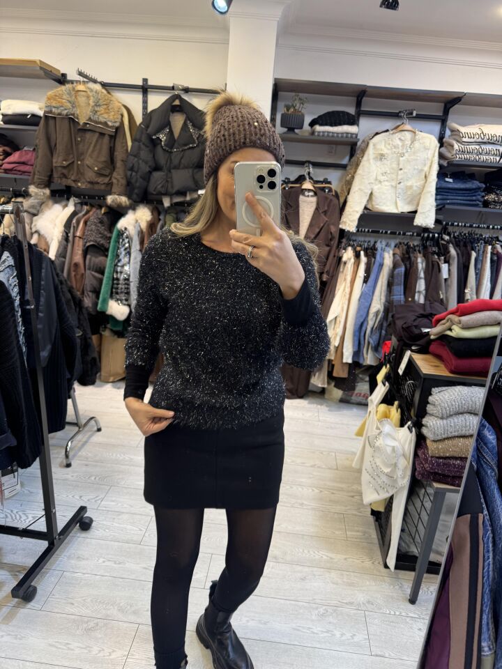 İTHAL GÜMÜŞ SİMLİ YUMOŞ TRİKO SİYAH / STD