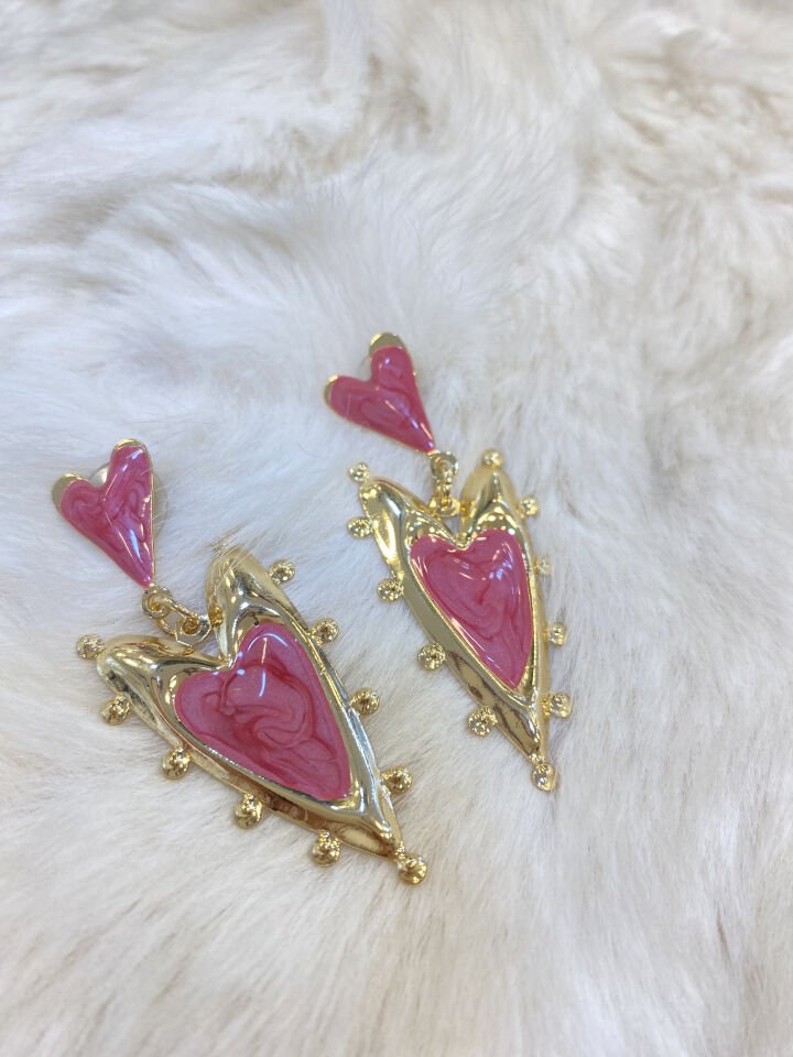 PEMBE KALP KÜ PEMBE