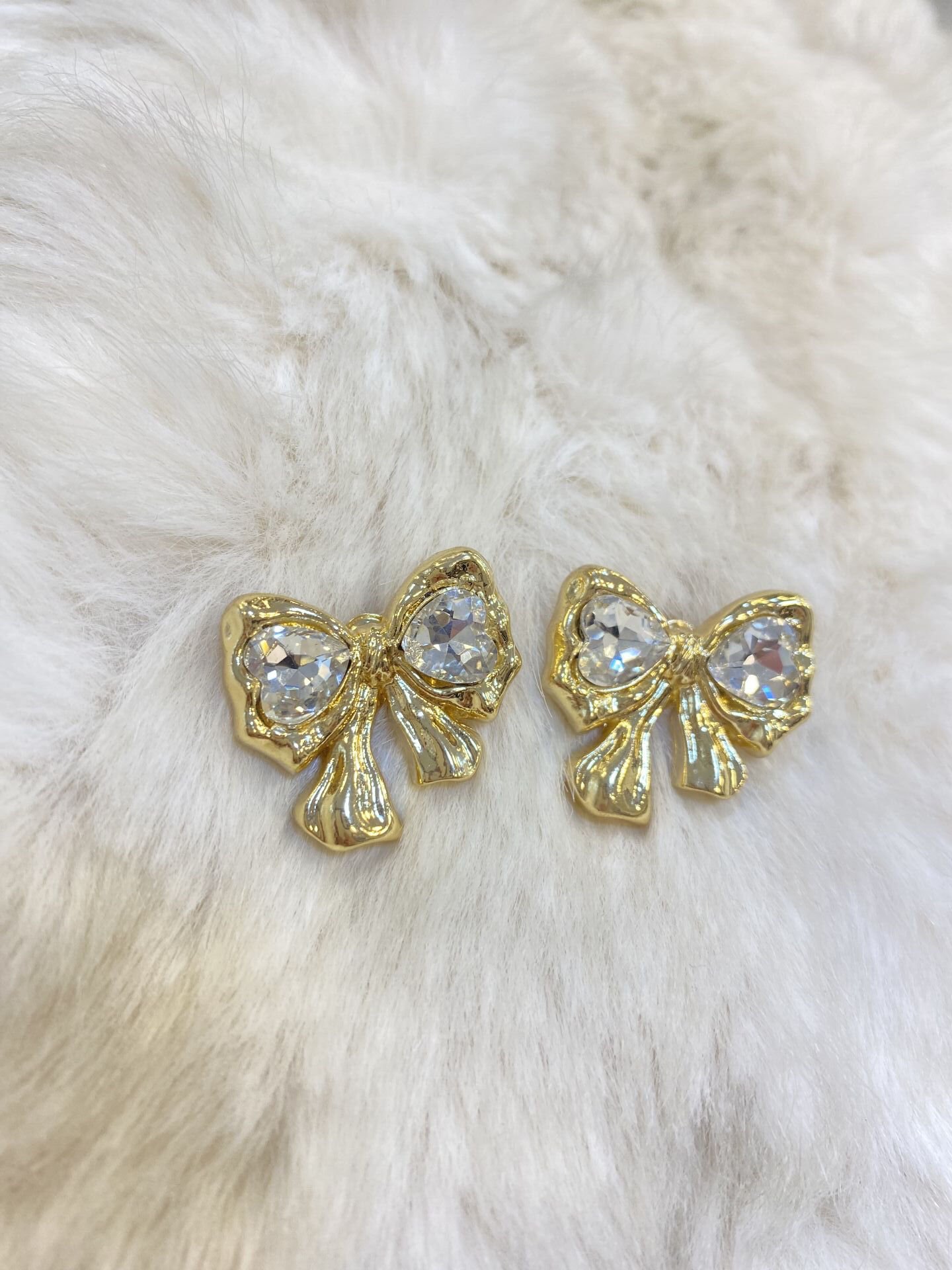 KURDELE TAŞ KÜ ALTIN