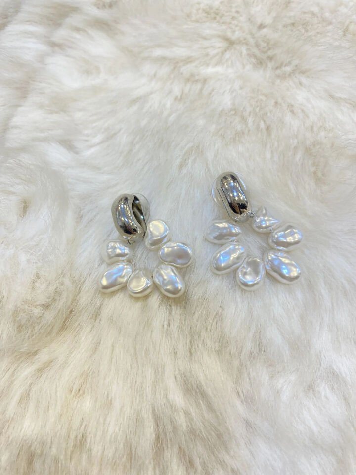 İNCİLİ ÇİÇEK KÜ GÜMÜŞ