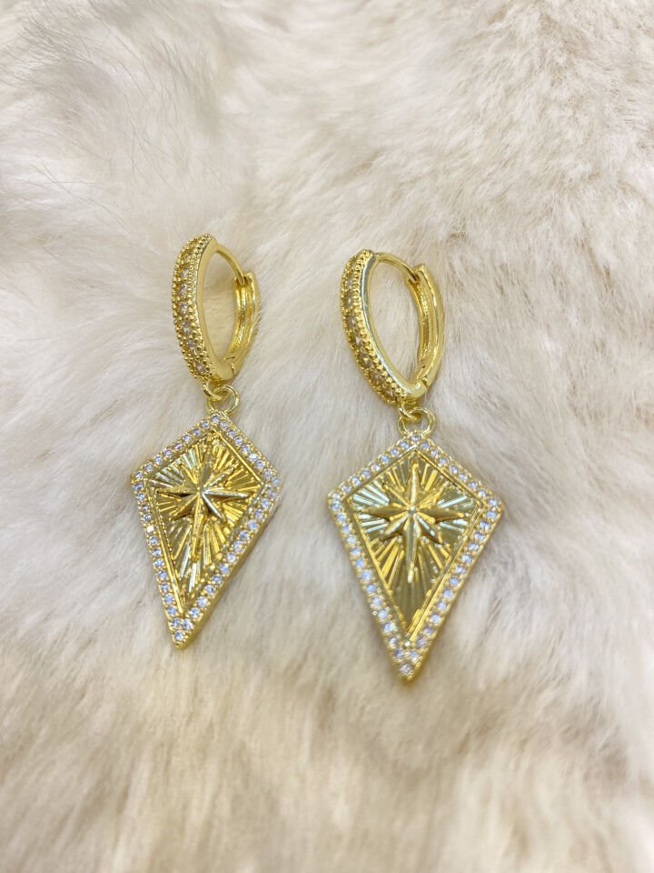 KUTUP YILDIZLI KÜ ALTIN