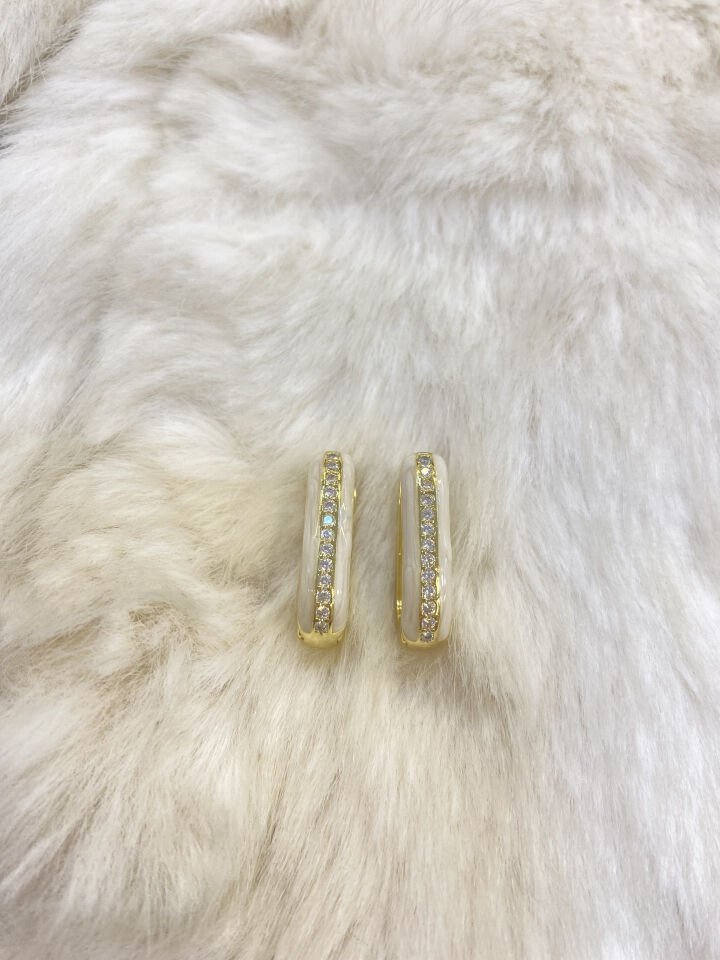 DİKDÖRTGEN ORTASI TAŞ KÜ BEYAZ