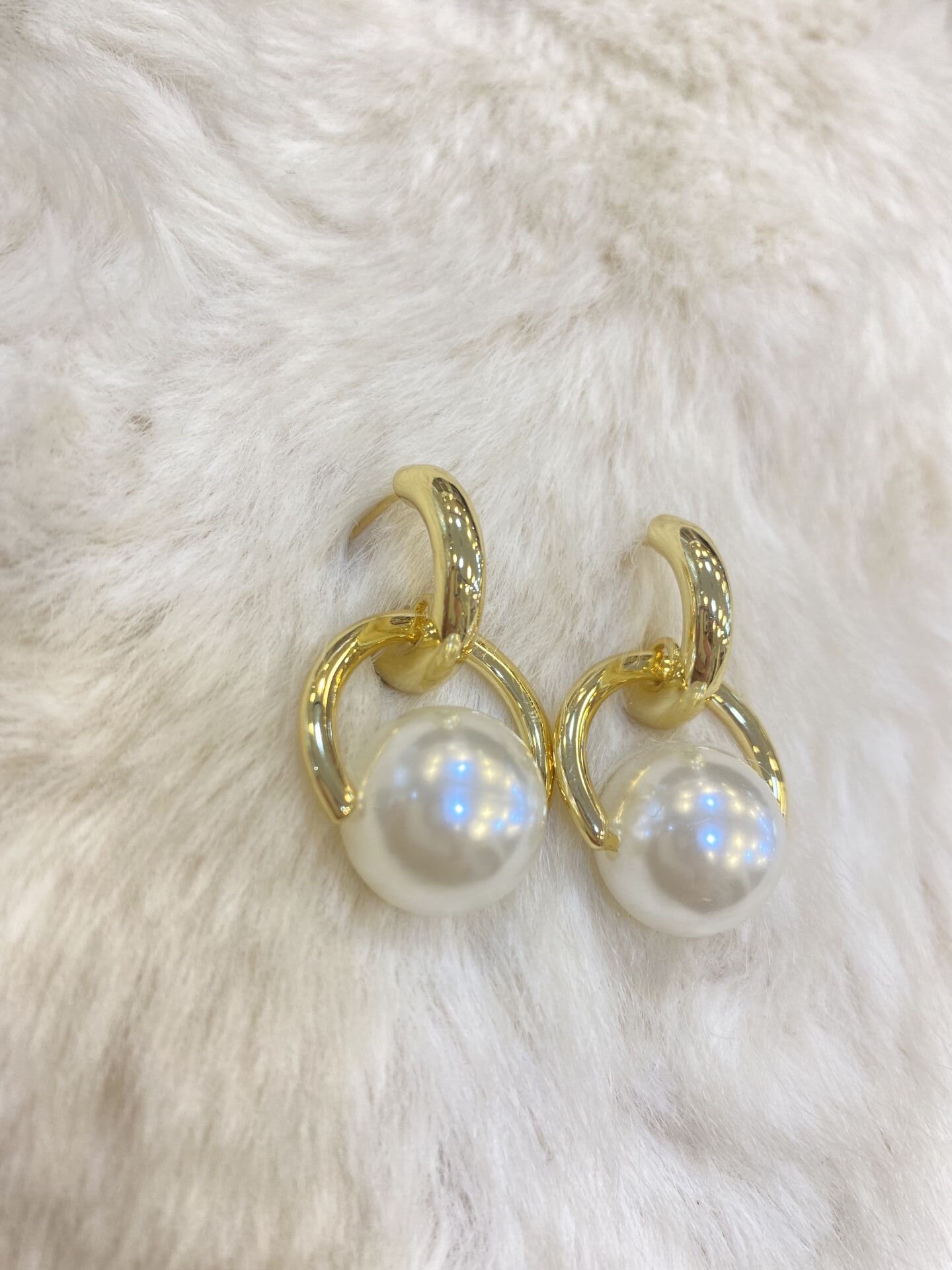 BÜ İNCİ HALKALI KÜ ALTIN