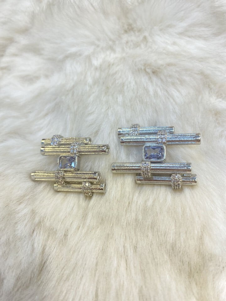 LÜKS TAŞLI KÜ GÜMÜŞ