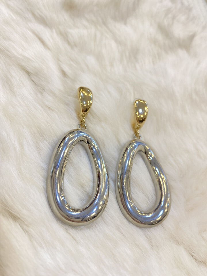 HALKA OVAL SALLANTILI KÜ GÜMÜŞ