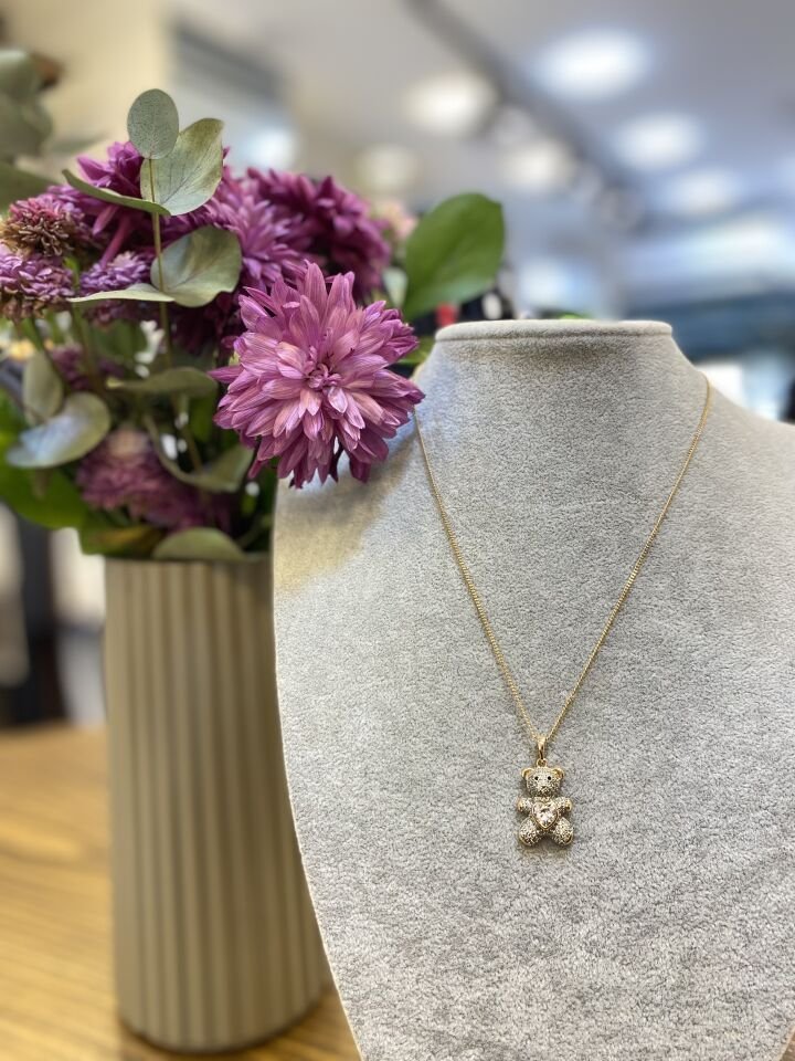 AYICIKLI TAŞLI KO ROSE